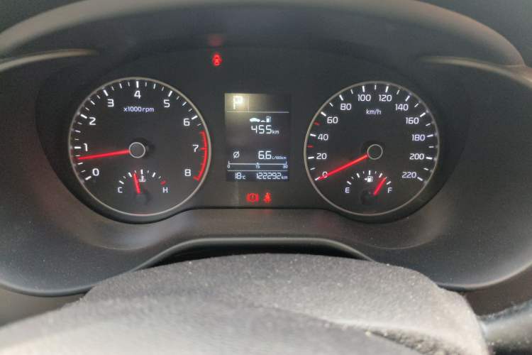 Used Kia K2 2017 Sedan 1.4L Automatic GLS Odometer Close Up