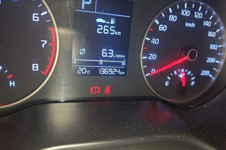 Used Kia K2 2017 Sedan 1.4L Automatic GLS Odometer Close Up