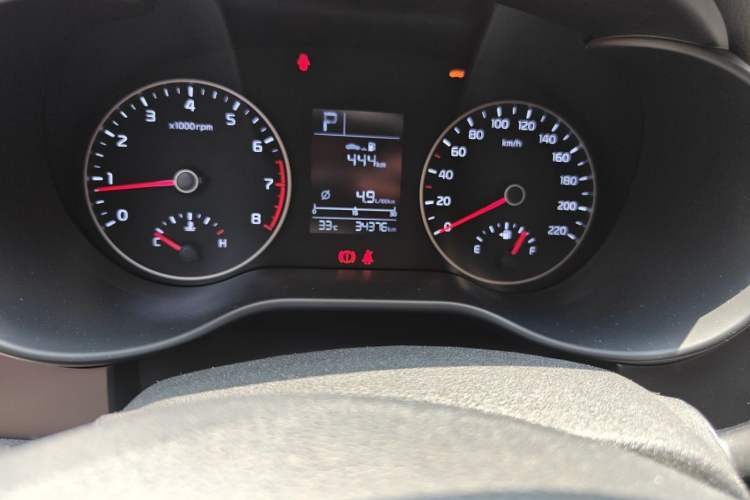 Used Kia K2 2017 Sedan 1.4L Automatic GLS Odometer Close Up