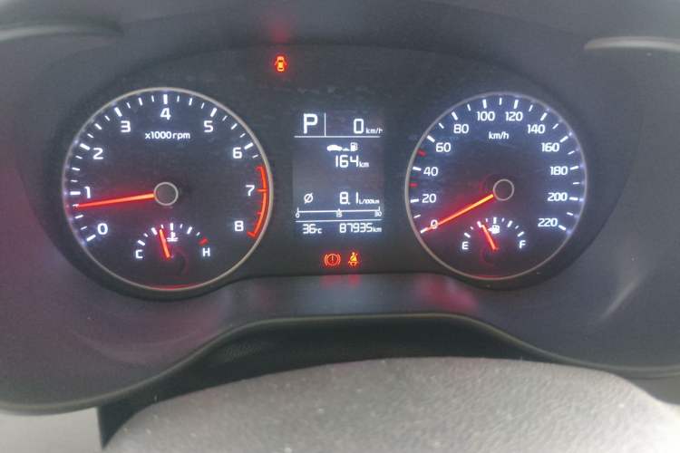 Used Kia K2 2017 Sedan 1.4L Automatic GLS Odometer Close Up