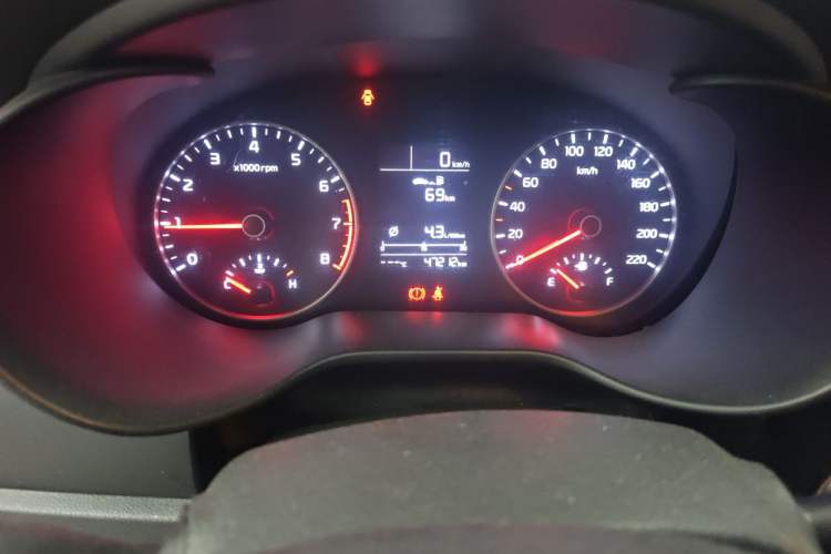 Used Kia K2 2017 Sedan 1.4L Manual Transmission 15th Anniversary Special Edition GLS Odometer Close Up