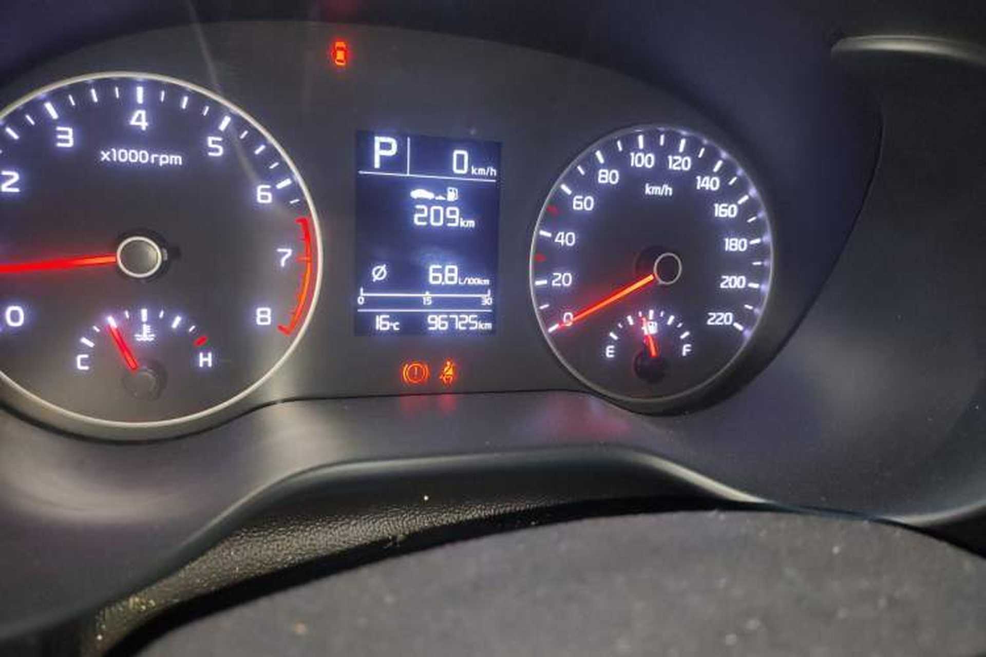 Used Kia K2 2017 Sedan 1.4L Automatic GLS Odometer Close Up