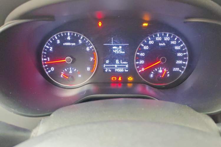 Used Kia K2 2017 Sedan 1.4L Manual Transmission GLS Odometer Close Up