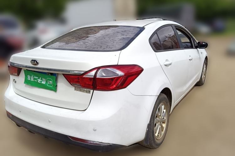 Used Kia K2 2017 Sedan 1.4L Manual Transmission GLS Rear Right 45 Deg