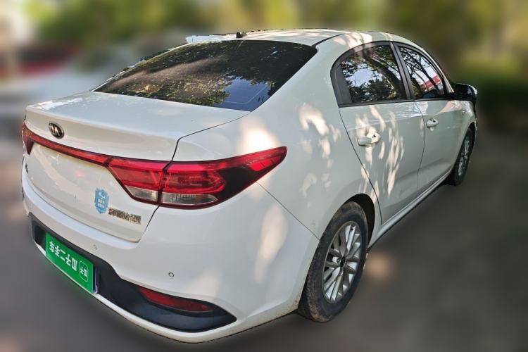 Used Kia K2 2017 Sedan 1.4L Manual Transmission GLS Rear Right 45 Deg