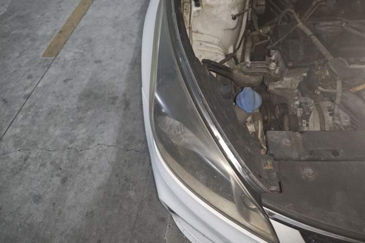 Used Kia K2 2017 Sedan 1.4L Automatic GLS Right Front Headlight