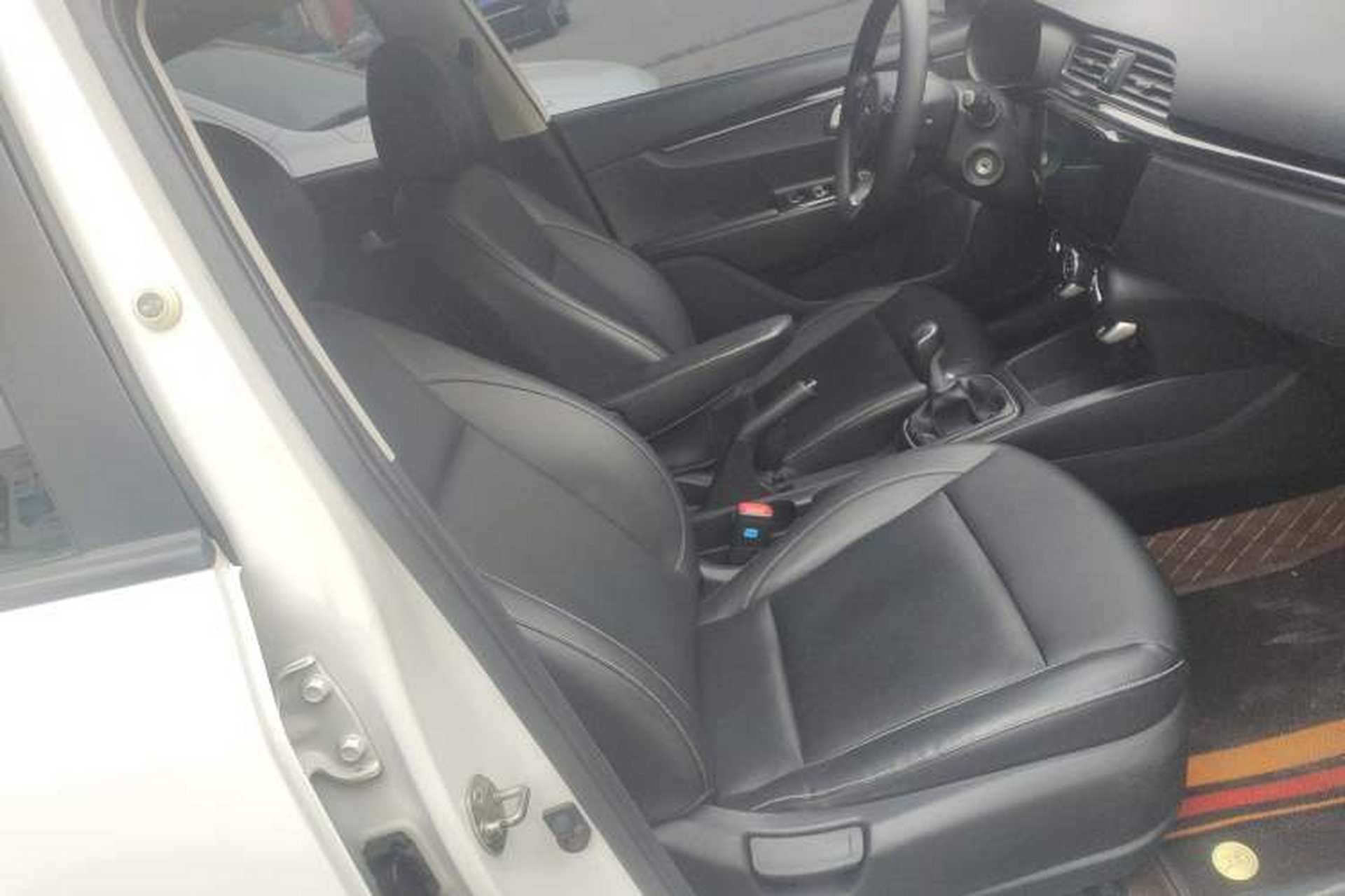 Used Kia K2 2017 Sedan 1.4L Manual Transmission 15th Anniversary Special Edition GLS Right Front Seat
