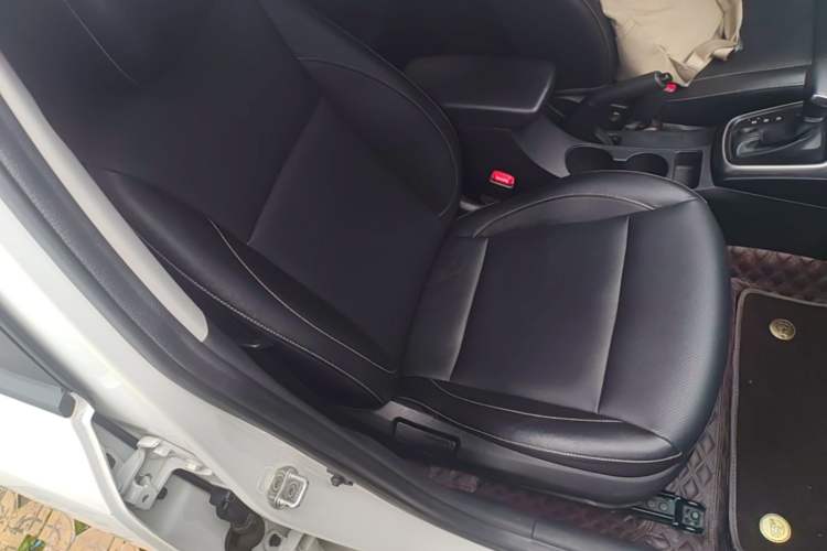 Used Kia K2 2017 Sedan 1.4L Automatic Transmission 15th Anniversary Special Edition GLS Right Front Seat
