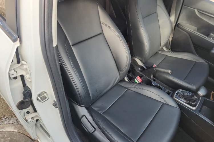 Used Kia K2 2017 Sedan 1.4L Automatic GLS Right Front Seat