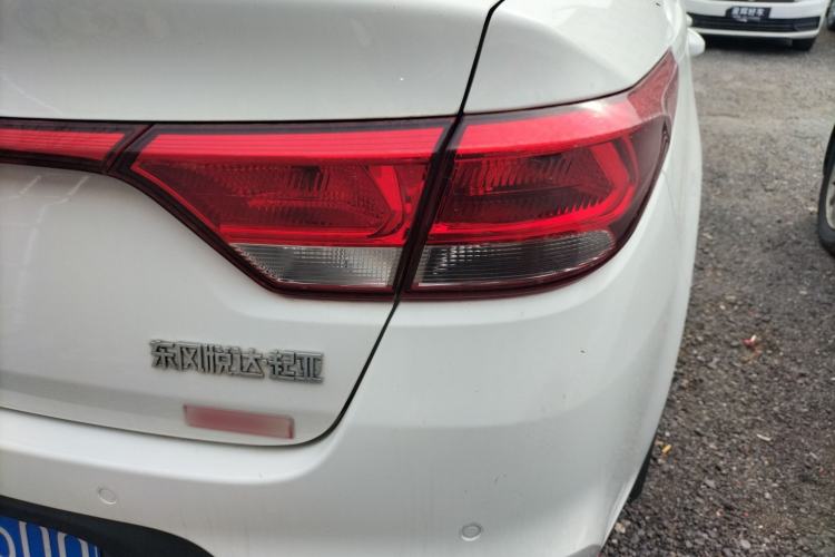 Used Kia K2 2017 Sedan 1.4L Manual Transmission 15th Anniversary Special Edition GLS Right Rear Taillight