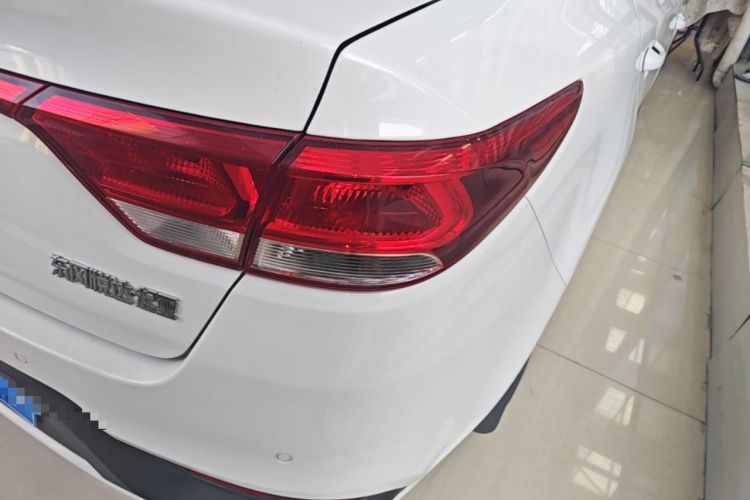Used Kia K2 2017 Sedan 1.4L Manual Transmission 15th Anniversary Special Edition GLS Right Rear Taillight