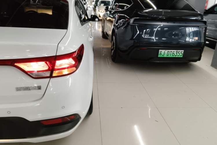 Used Kia K2 2017 Sedan 1.4L Automatic GLS Right Rear Taillight