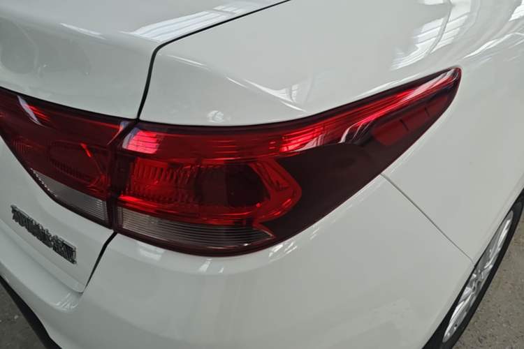 Used Kia K2 2017 Sedan 1.4L Automatic Transmission 15th Anniversary Special Edition GLS Right Rear Taillight