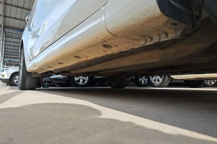 Used Kia K2 2017 Sedan 1.6L AT Premium Right Side Sill