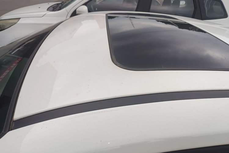 Used Kia K2 2017 Sedan 1.4L Automatic Transmission 15th Anniversary Special Edition GLS Roof