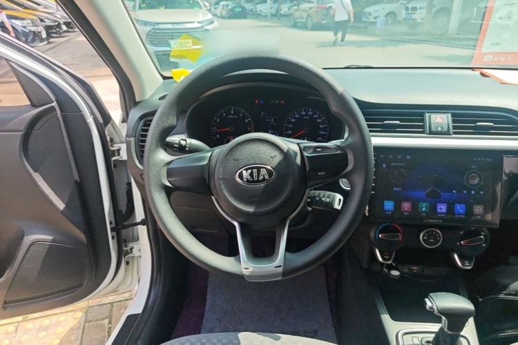 Used Kia K2 2017 Sedan 1.4L Automatic GLS Steering Wheel