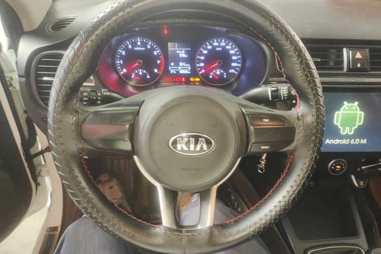 Used Kia K2 2017 Sedan 1.4L Manual Transmission 15th Anniversary Special Edition GLS Steering Wheel