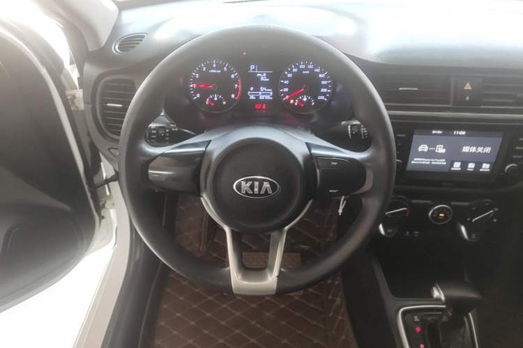 Used Kia K2 2017 Sedan 1.4L Automatic Transmission 15th Anniversary Special Edition GLS Steering Wheel