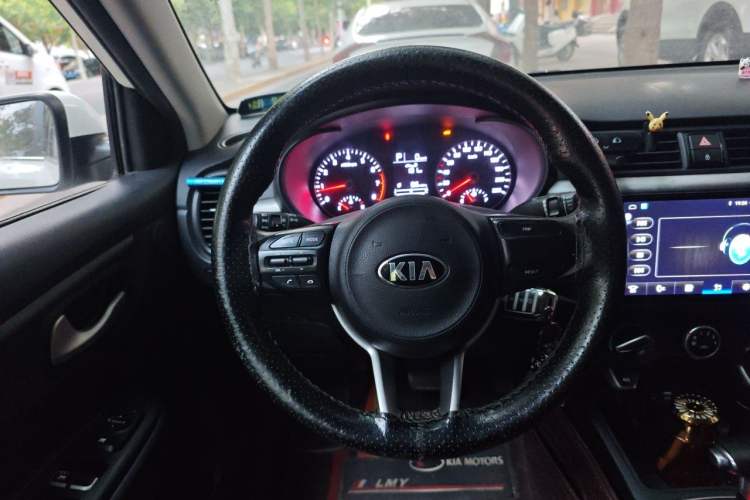 Used Kia K2 2017 Sedan 1.4L Automatic GLS Steering Wheel