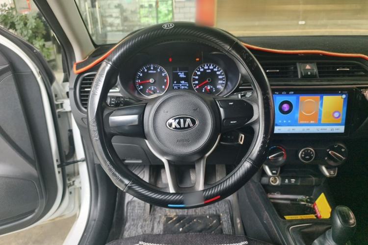 Used Kia K2 2017 Sedan 1.4L Manual Transmission 15th Anniversary Special Edition GLS Steering Wheel