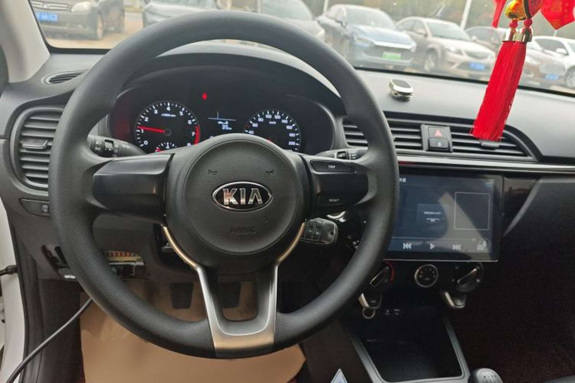Used Kia K2 2017 Sedan 1.4L Manual Transmission 15th Anniversary Special Edition GLS Steering Wheel