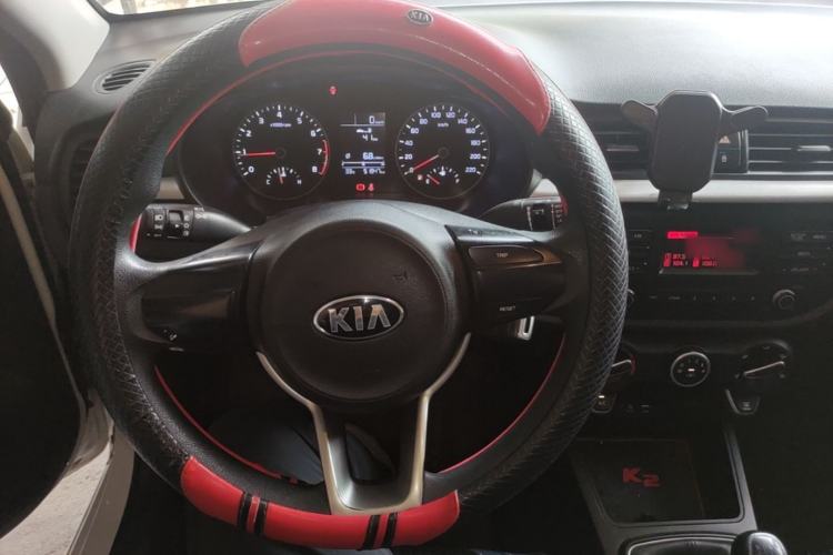 Used Kia K2 2017 Sedan 1.4L Manual Transmission GLS Steering Wheel