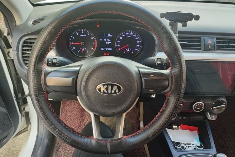 Used Kia K2 2017 Sedan 1.4L Manual Transmission GLS Steering Wheel