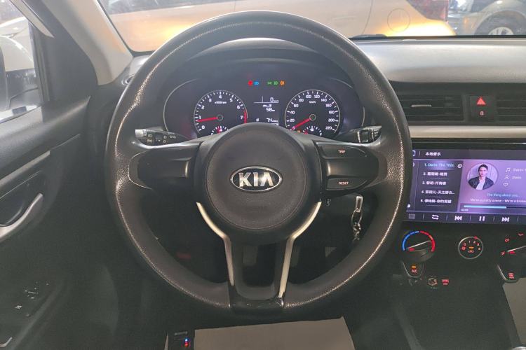 Used Kia K2 2017 Sedan 1.4L Manual Transmission GLS Steering Wheel