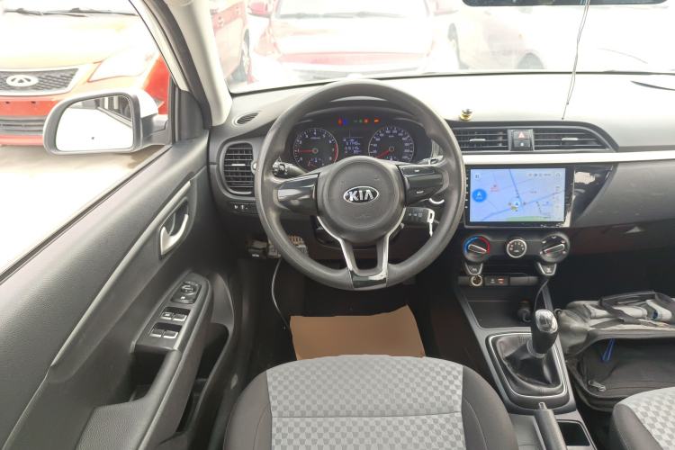 Used Kia K2 2017 Sedan 1.4L Manual Transmission GLS Steering Wheel