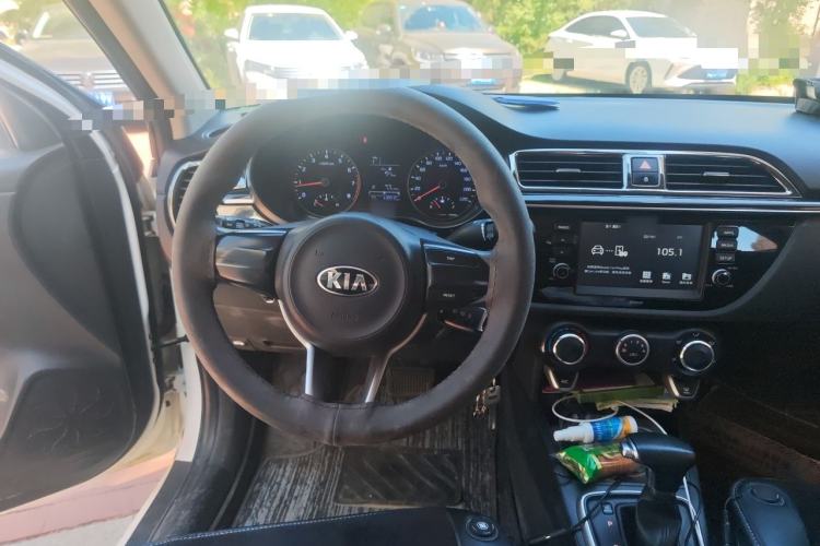 Used Kia K2 2017 Sedan 1.4L Automatic Transmission 15th Anniversary Special Edition GLS Steering Wheel