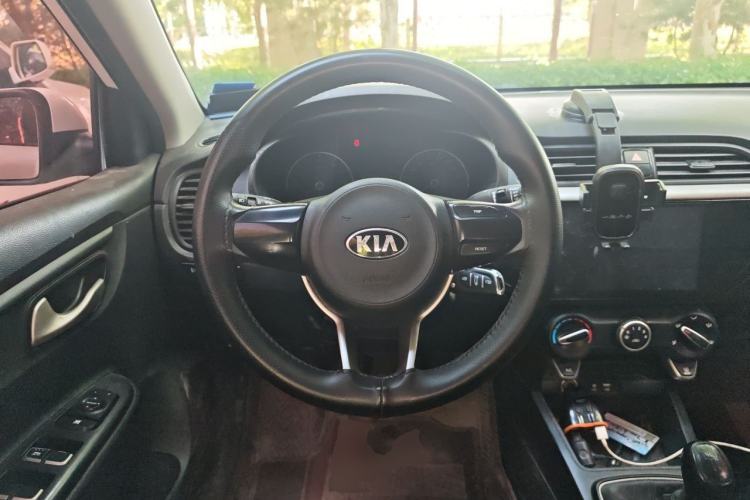 Used Kia K2 2017 Sedan 1.4L Manual Transmission GLS Steering Wheel