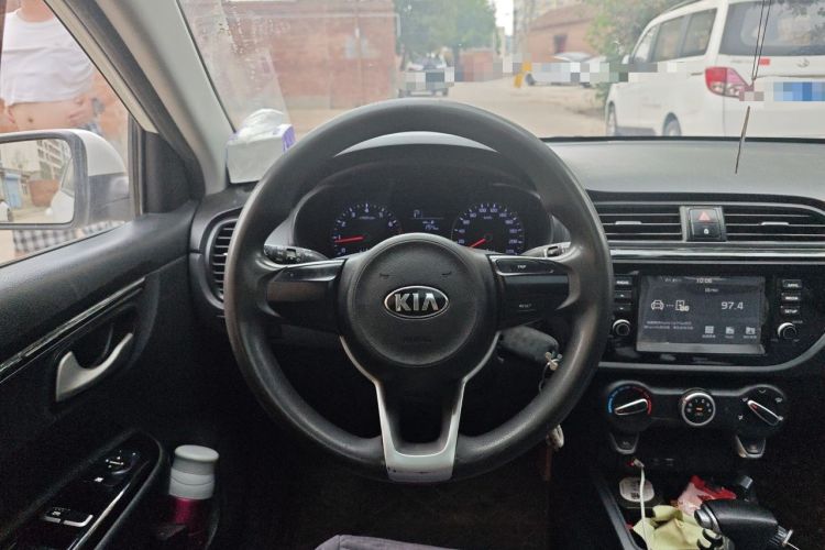 Used Kia K2 2017 Sedan 1.4L Automatic Transmission 15th Anniversary Special Edition GLS Steering Wheel