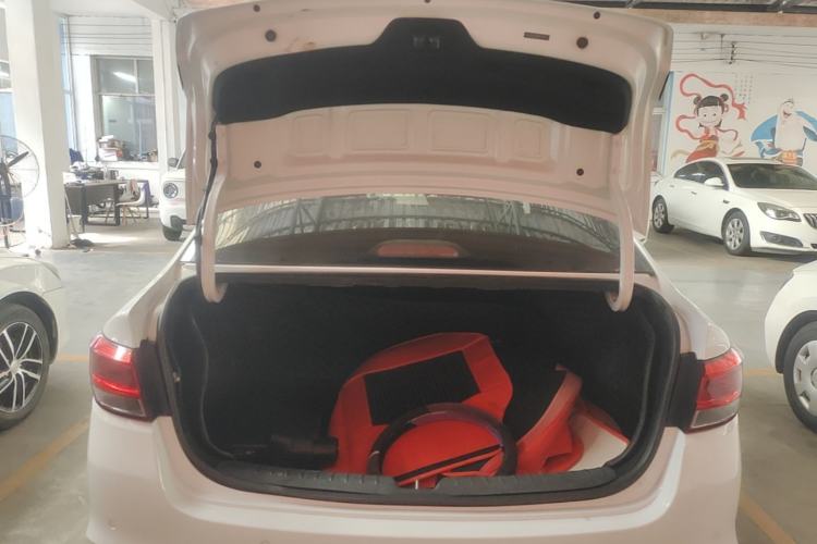 Used Kia K2 2017 Sedan 1.4L Manual Transmission 15th Anniversary Special Edition GLS Trunk