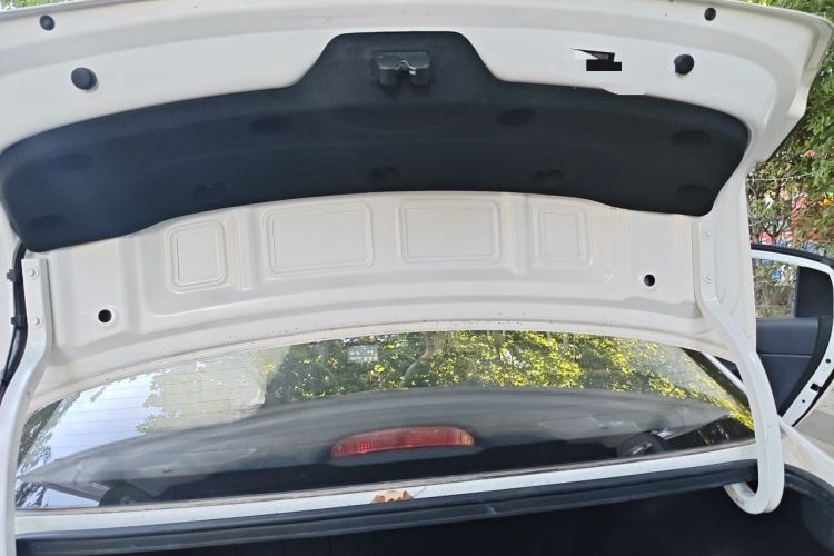 Used Kia K2 2017 Sedan 1.4L Automatic Transmission 15th Anniversary Special Edition GLS Trunk