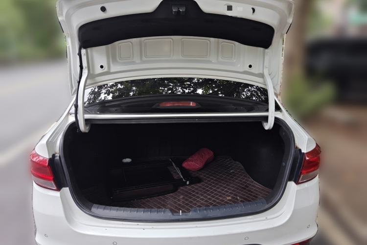 Used Kia K2 2017 Sedan 1.4L Automatic GLS Trunk