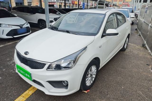 Ojetý Kia K2 2017 Sedan 1.4L Manual Transmission 15th Anniversary Special Edition GLS
