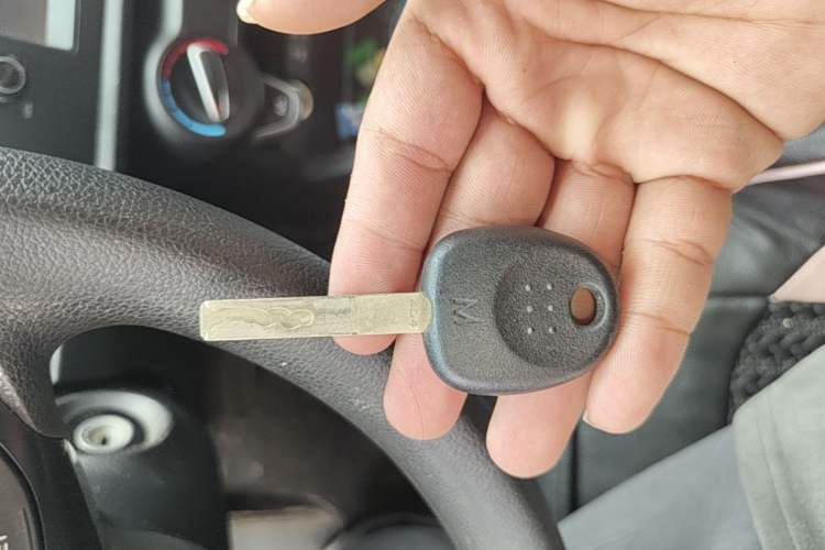 Used Kia K2 2017 Sedan 1.4L Automatic GLS Vehicle Key