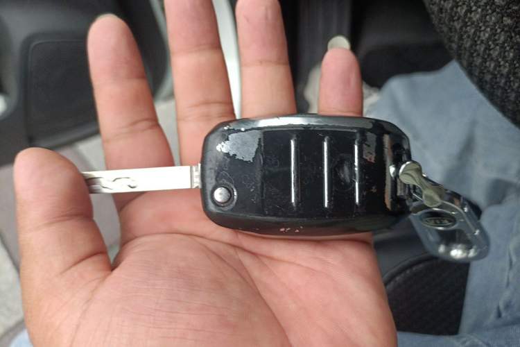 Used Kia K2 2017 Sedan 1.4L Automatic GLS Vehicle Key