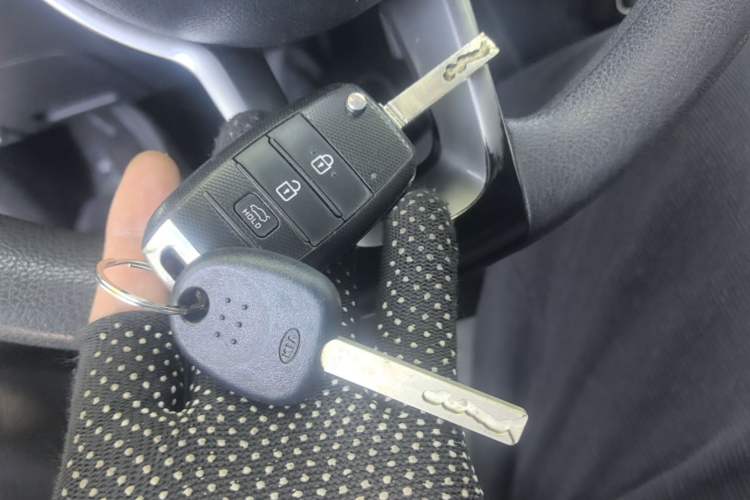 Used Kia K2 2017 Sedan 1.4L Automatic GLS Vehicle Key