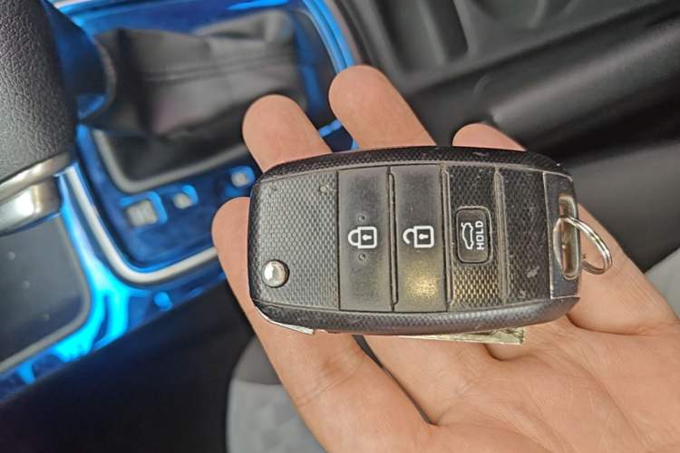 Used Kia K2 2017 Sedan 1.4L Automatic GLS Vehicle Key