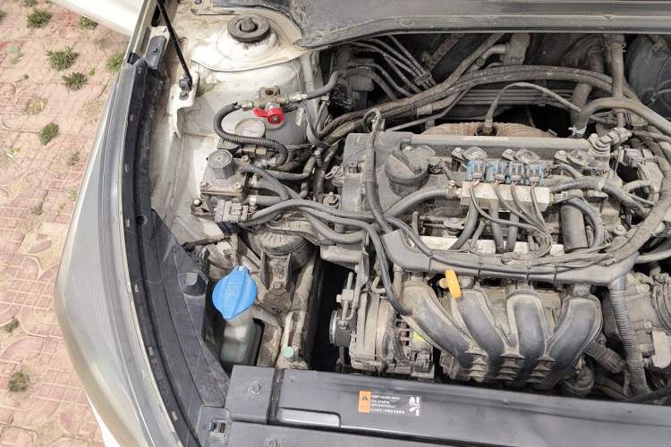 Used Kia K2 2019 Sedan 1.4L Automatic Transmission 15th Anniversary Special Edition GLS China VI Standard Engine Bay Right