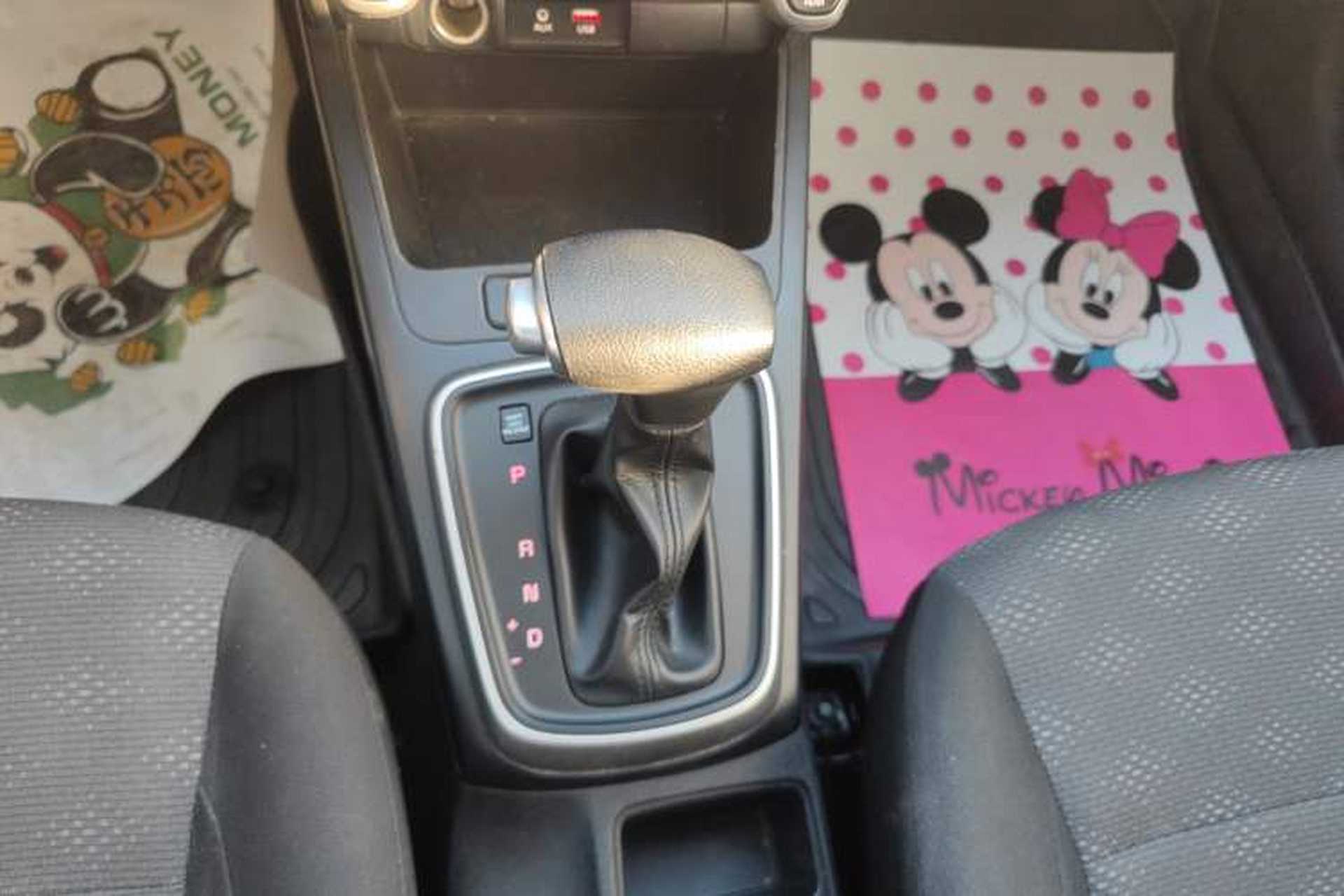 Used Kia K2 2019 Sedan 1.4L Automatic Transmission 15th Anniversary Special Edition GLS China VI Standard Gear Lever