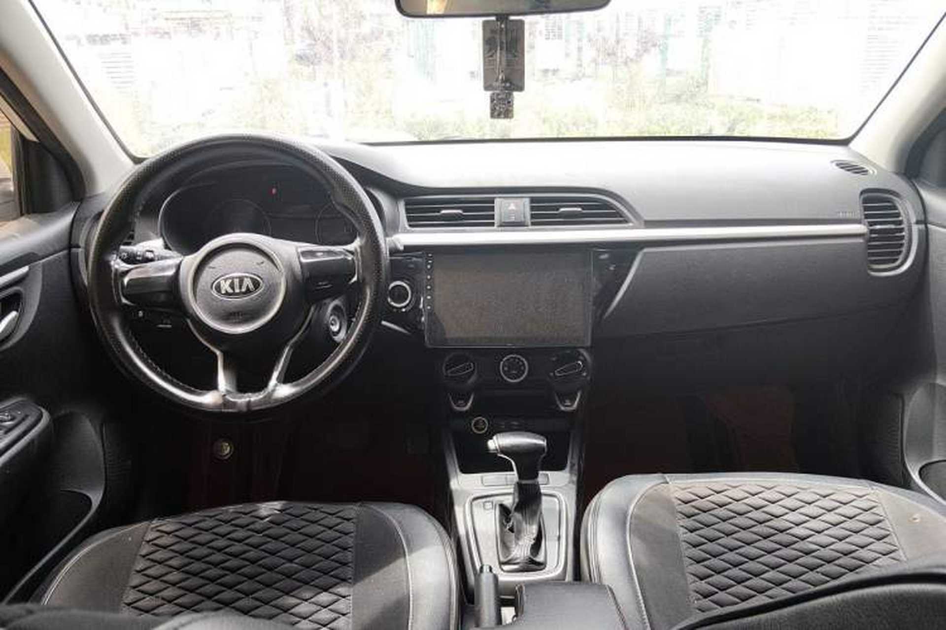 Used Kia K2 2019 Sedan 1.4L Automatic Transmission 15th Anniversary Special Edition GLS China VI Standard Headliner