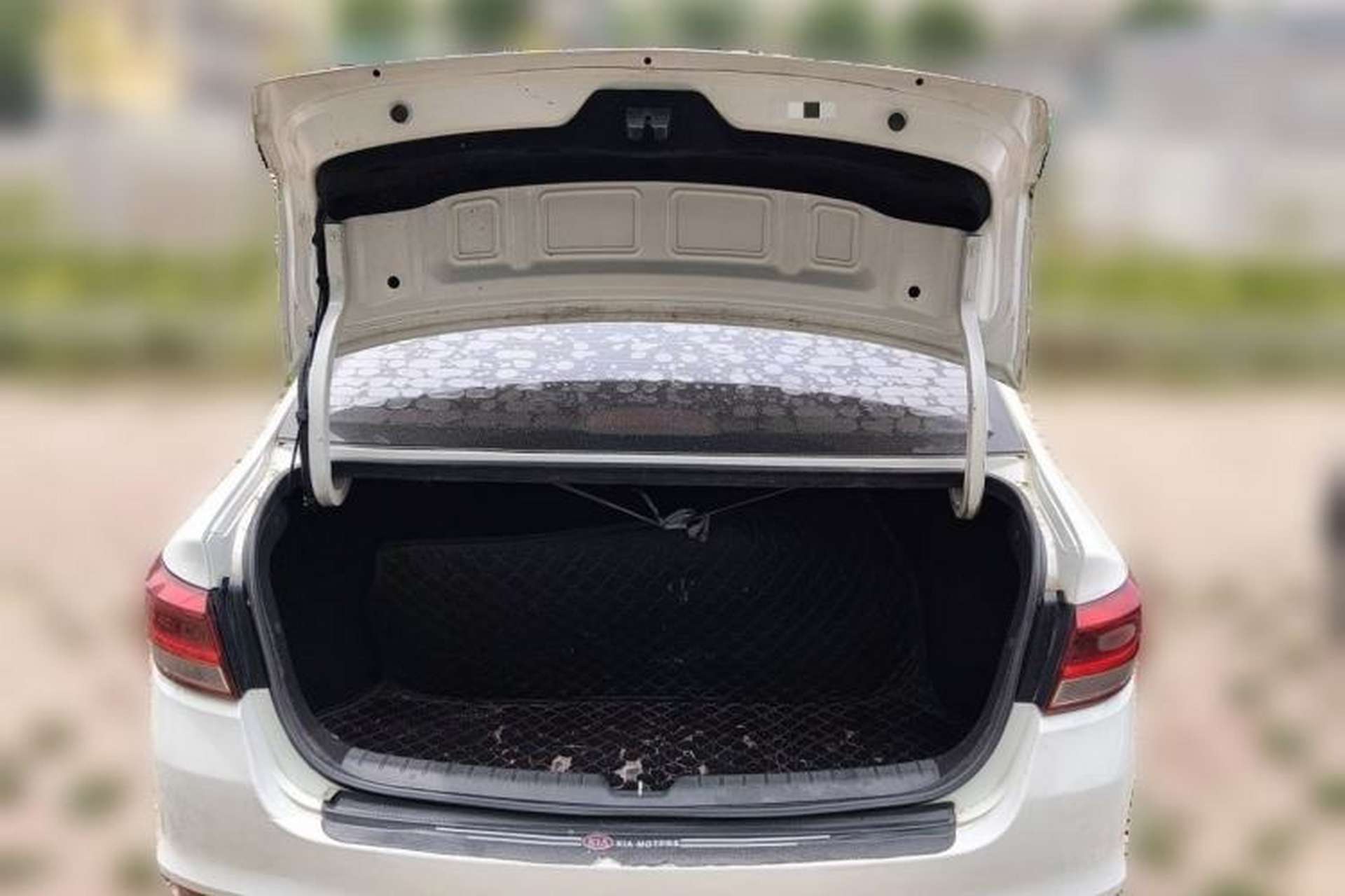 Used Kia K2 2019 Sedan 1.4L Automatic Transmission 15th Anniversary Special Edition GLS China VI Standard Trunk
