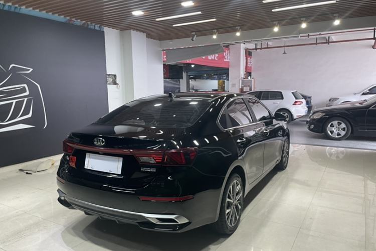 Used Kia K3 2021 1.5L CVT Fashion Edition Exterior 5