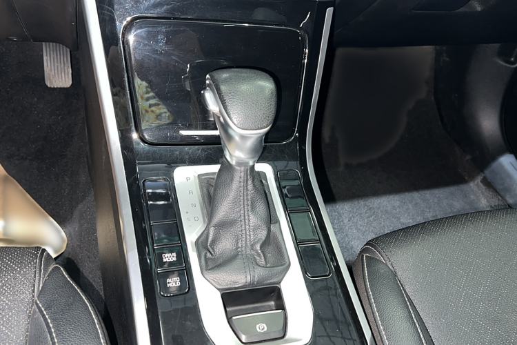 Used Kia K3 2021 1.5L CVT Fashion Edition Gear Lever