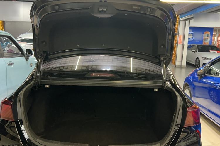 Used Kia K3 2021 1.5L CVT Fashion Edition Trunk