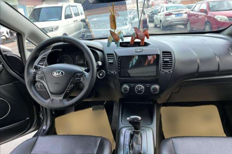 Used Kia K3 2013 1.6L Automatic GLS Interior 1