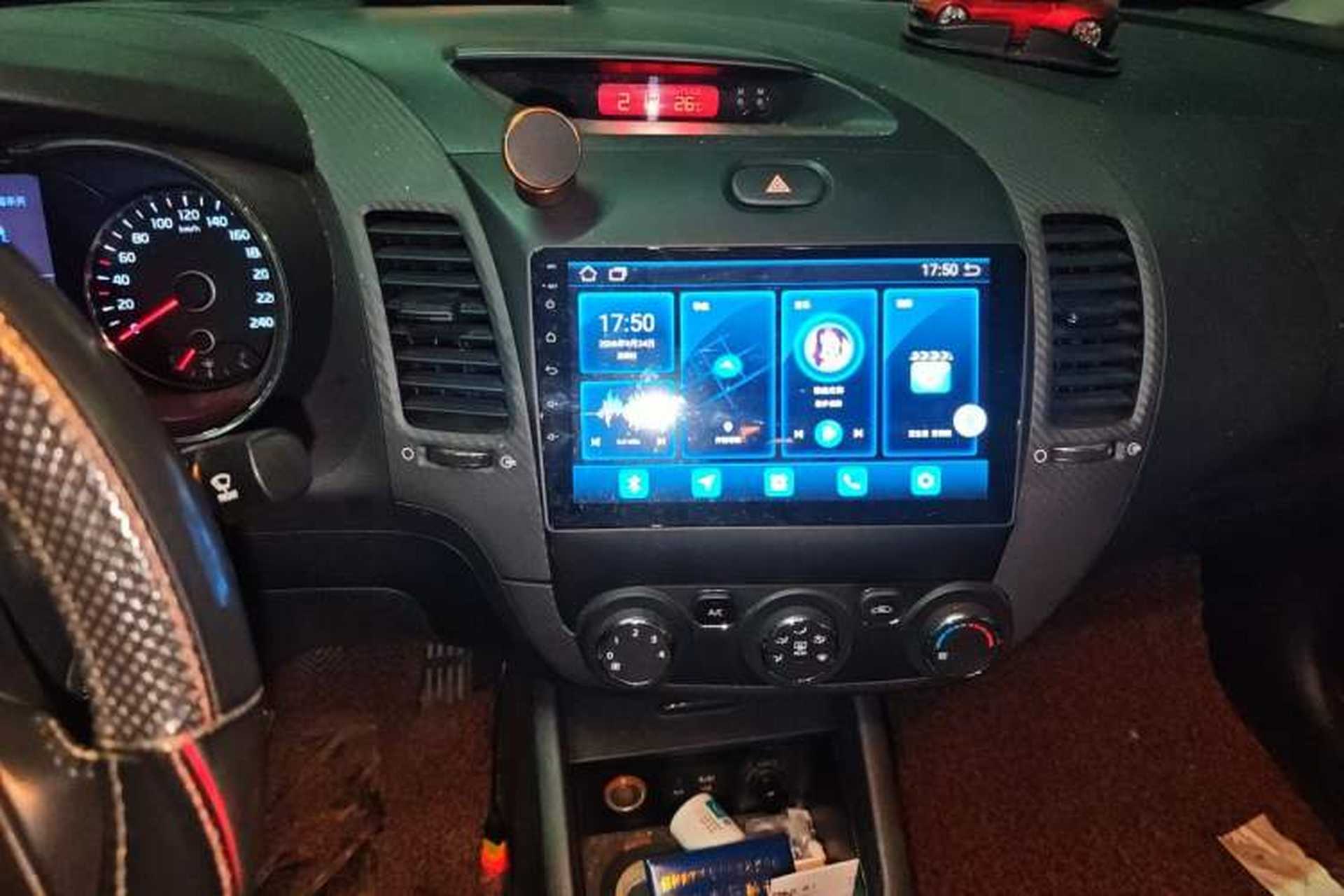 Used Kia K3 2013 1.6L Manual GLS Audio And AC Panel