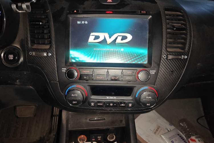 Used Kia K3 2013 1.6L Automatic Premium Audio And AC Panel